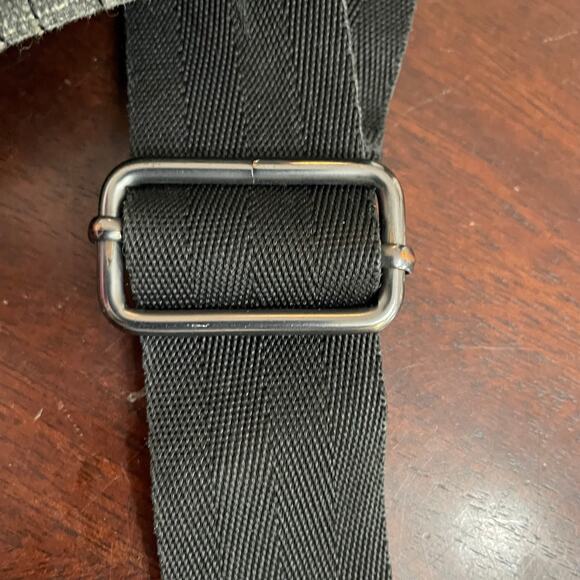 Dakine Crossbody Purse Travel Bag - Picture 4 of 8